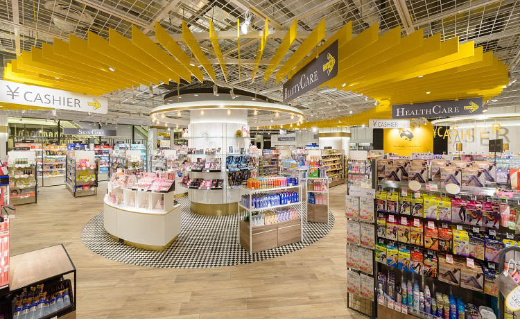 アインズ＆トルペ LINKS UMEDA店