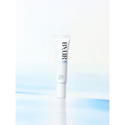 ByUR トーンアップUV