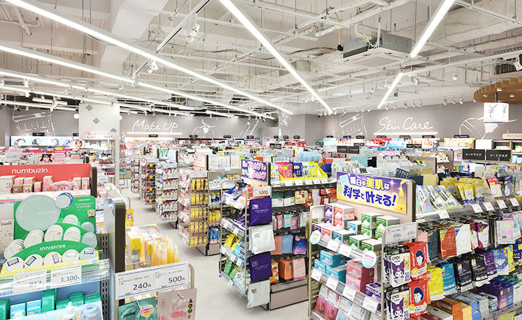 アインズ＆トルペ 京都ヨドバシ店