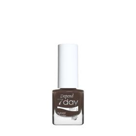 DEPEND　7dayネイルポリッシュ